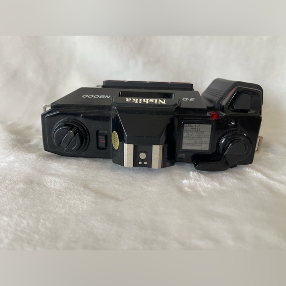 The Nishika N8000 Quadrascopic Stereo 3D Lenticular Camera with Case Vintage - Picture 5 of 10